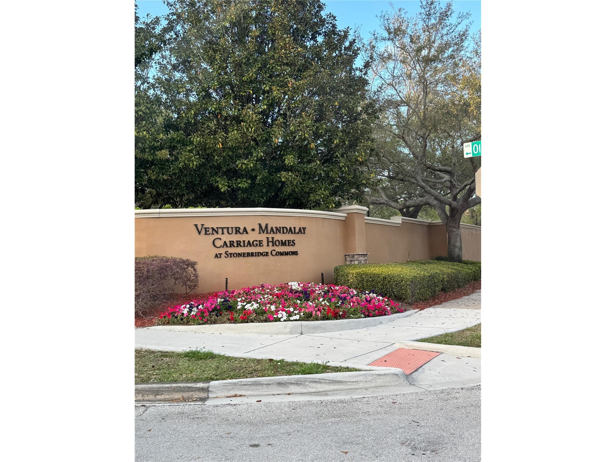 2484 San Tecla Street #402 Orlando FL 32835 S5146279 image1