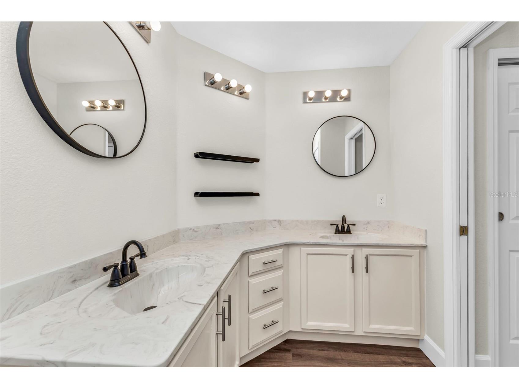 2485 Traverse Avenue North Port FL 34286 C7524101 image37
