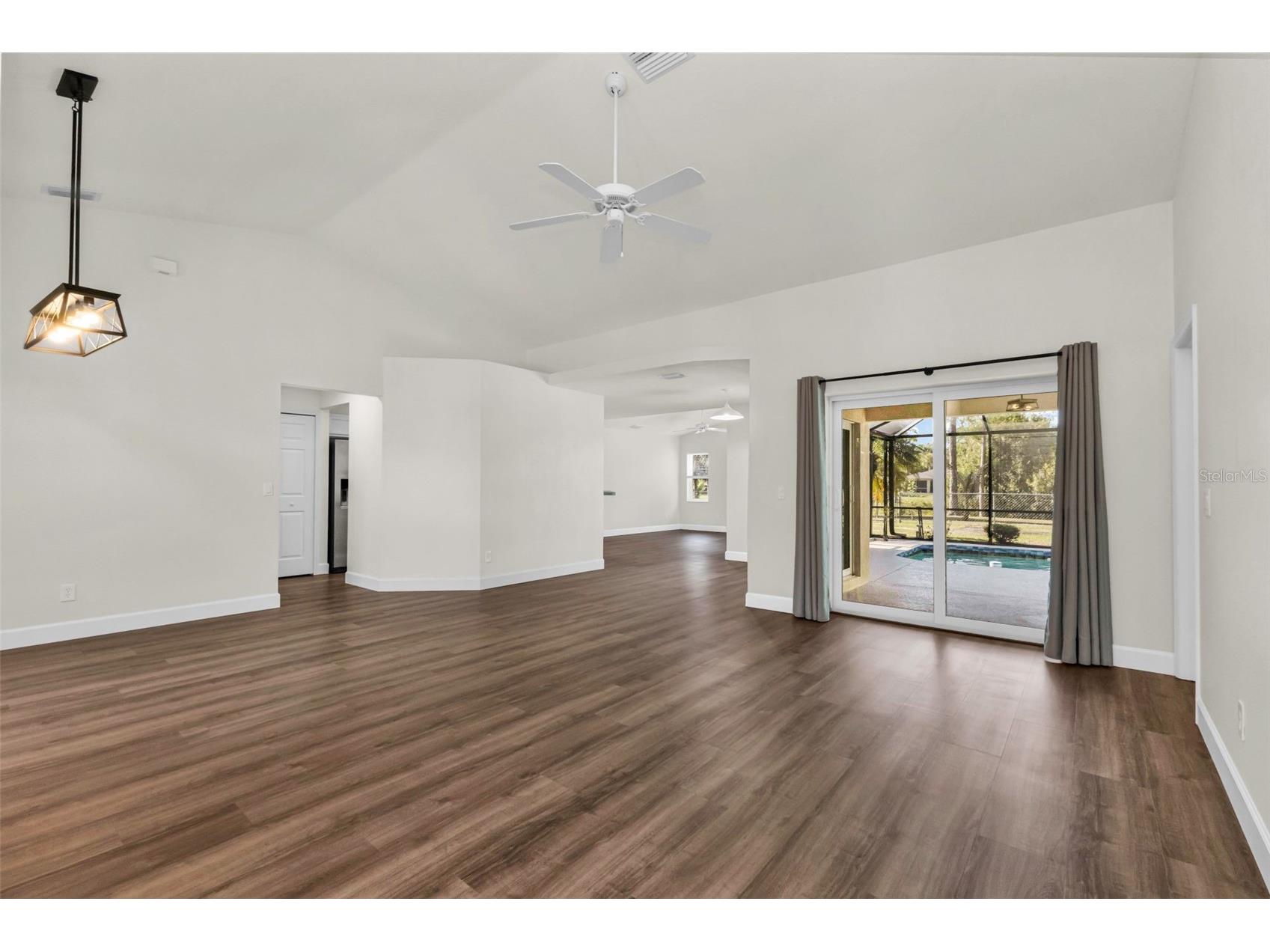 2485 Traverse Avenue North Port FL 34286 C7524101 image5