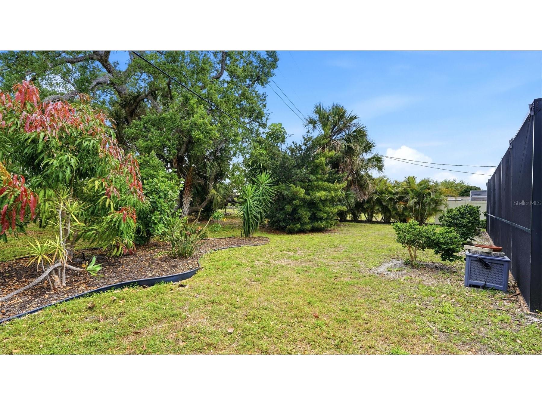 2486 Breakwater Circle Sarasota FL 34231 A4689678 image38