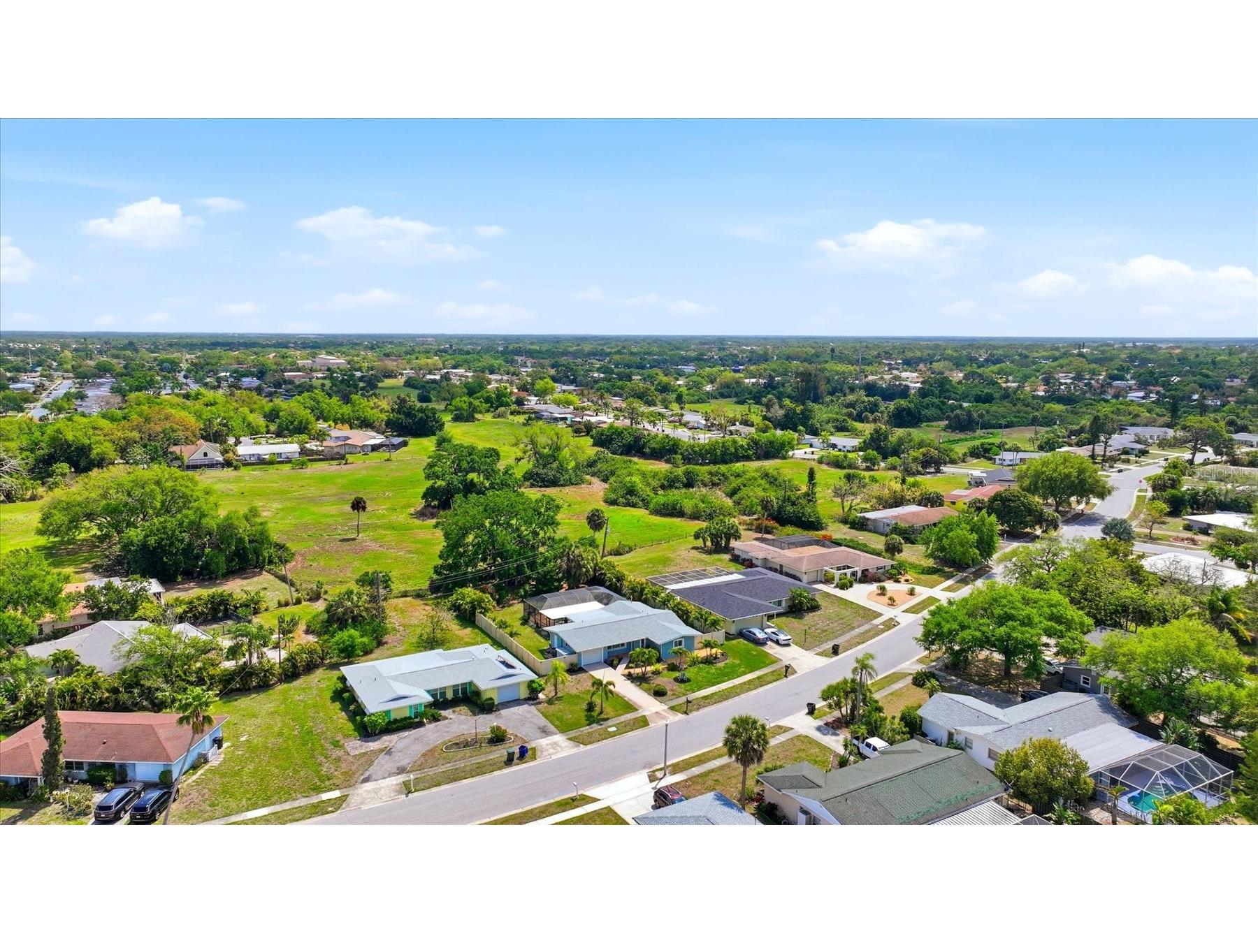 2486 Breakwater Circle Sarasota FL 34231 A4689678 image47