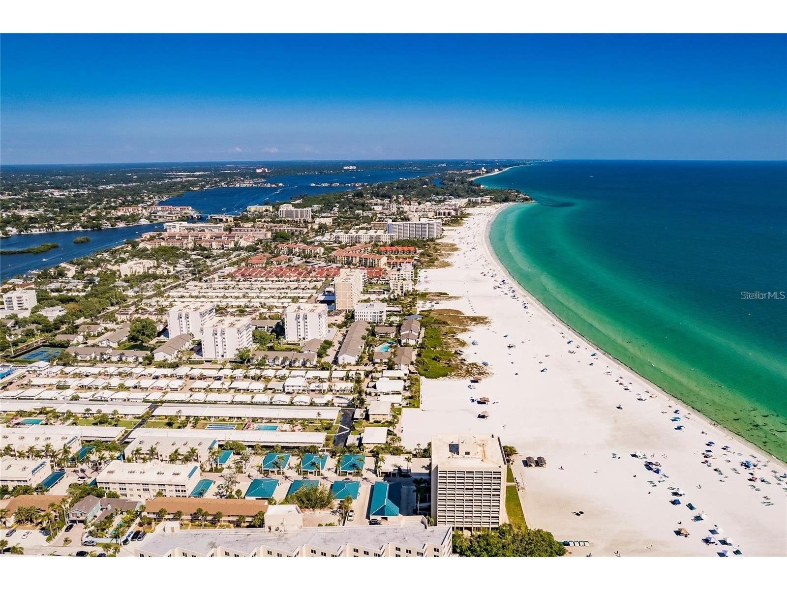 2486 Breakwater Circle Sarasota FL 34231 A4689678 image51