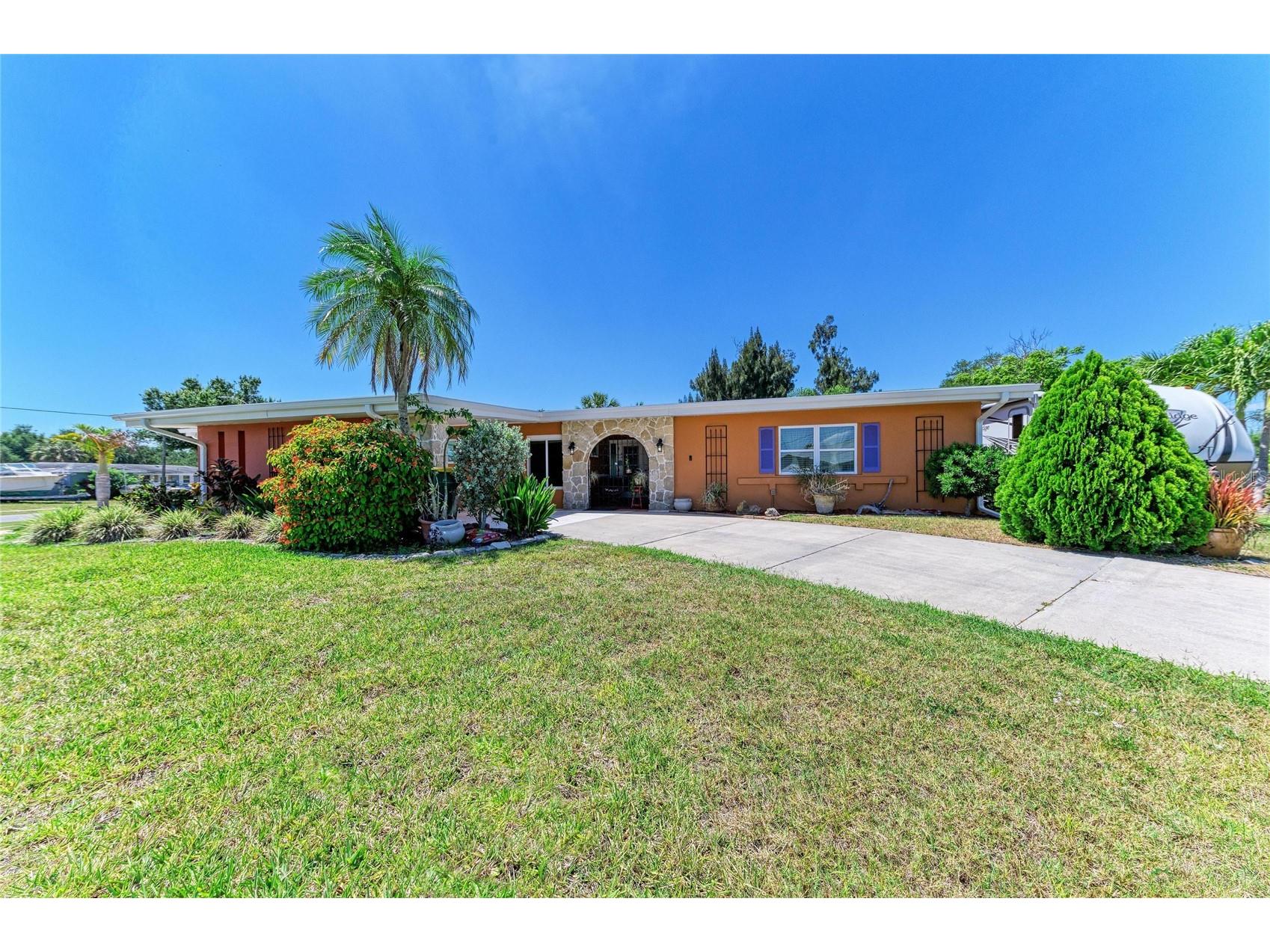 2486 Conway Boulevard Port Charlotte FL 33952 A4694043 image3
