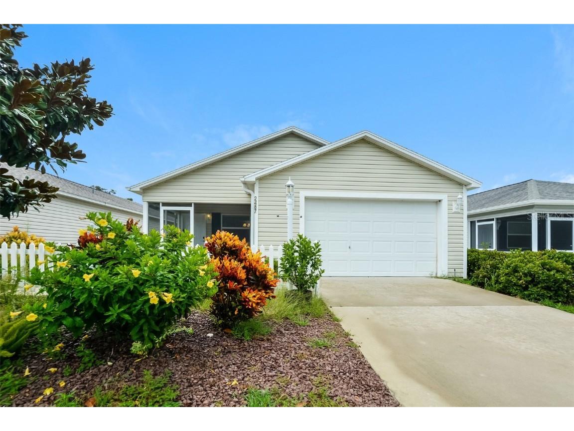2487 Overstreet Place The Villages FL 32163 T3492768 image1
