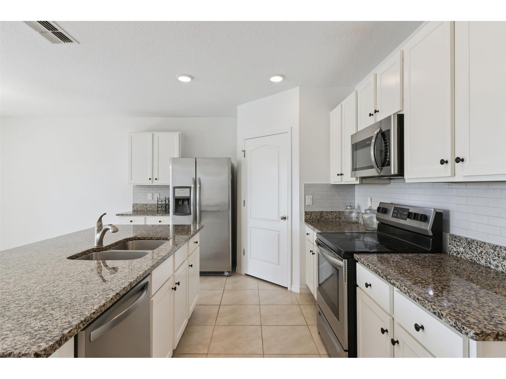 2487 White Lilly Drive Kissimmee FL 34747 S5154052 image6
