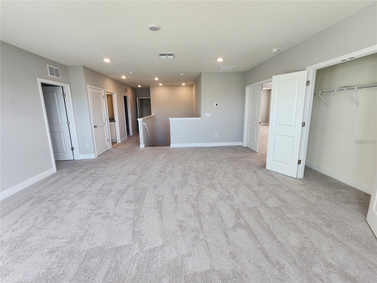 2488 Chapel Oak Bend Wesley Chapel FL 33543 TB8513327 image17