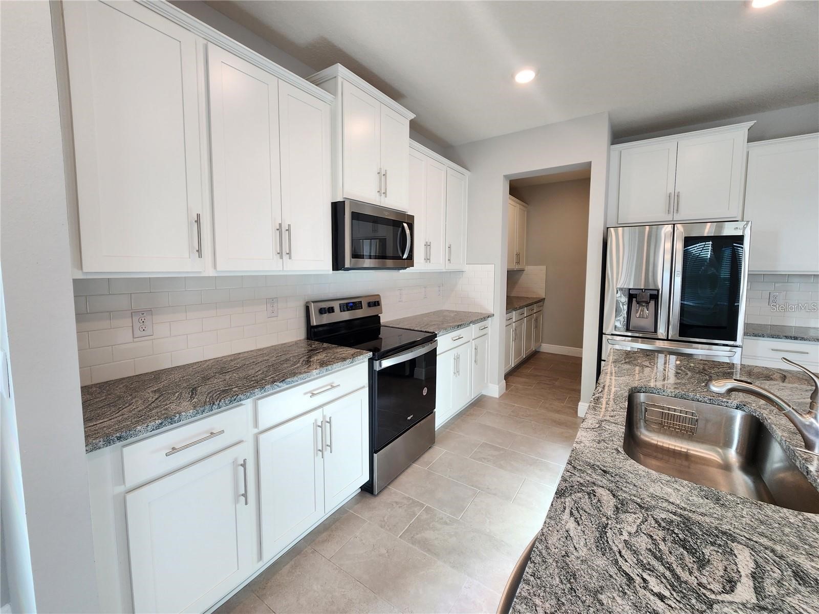 2488 Chapel Oak Bend Wesley Chapel FL 33543 TB8513327 image7
