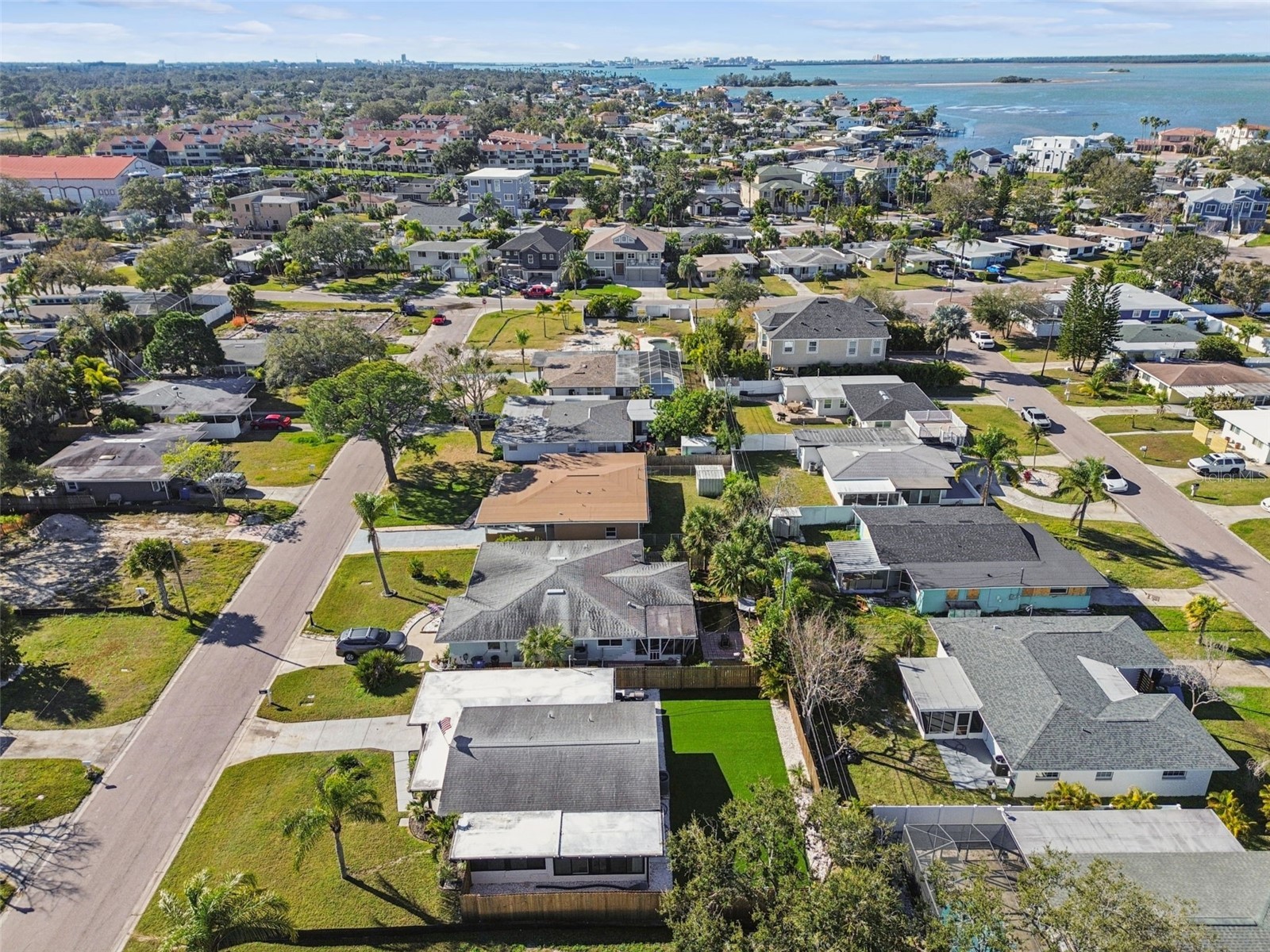 2488 Del Rio Way Dunedin FL 34698 TB8467861 image34