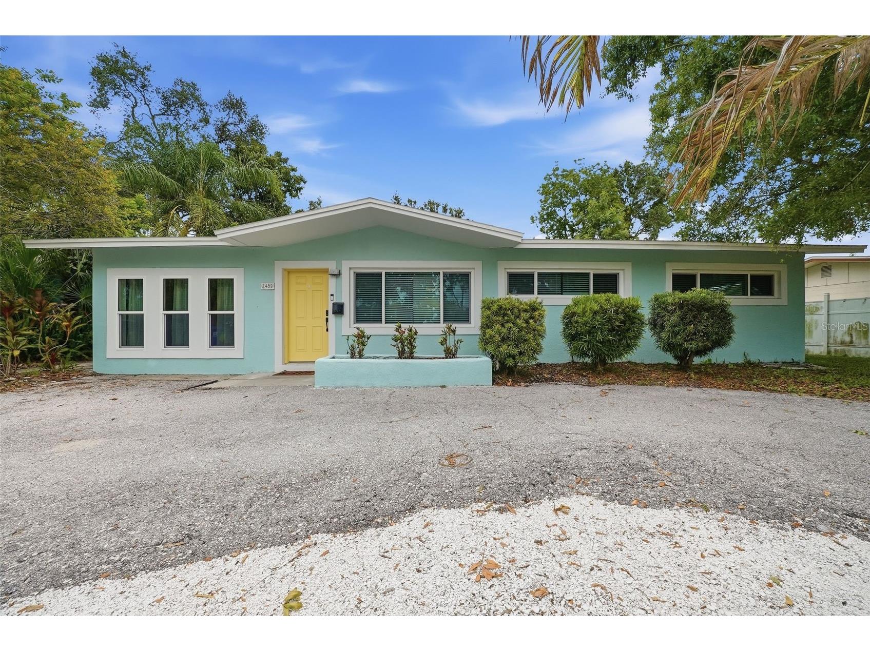 2489 58th Street N Saint Petersburg FL 33710 TB8513548 image1