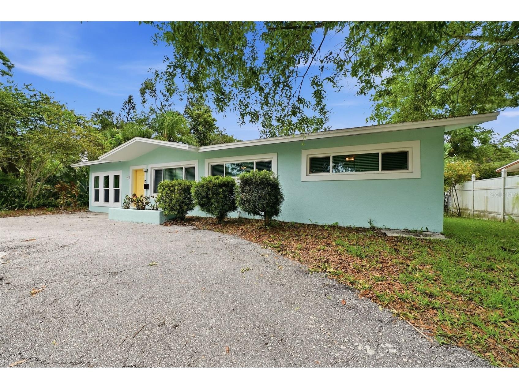 2489 58th Street N Saint Petersburg FL 33710 TB8513548 image3