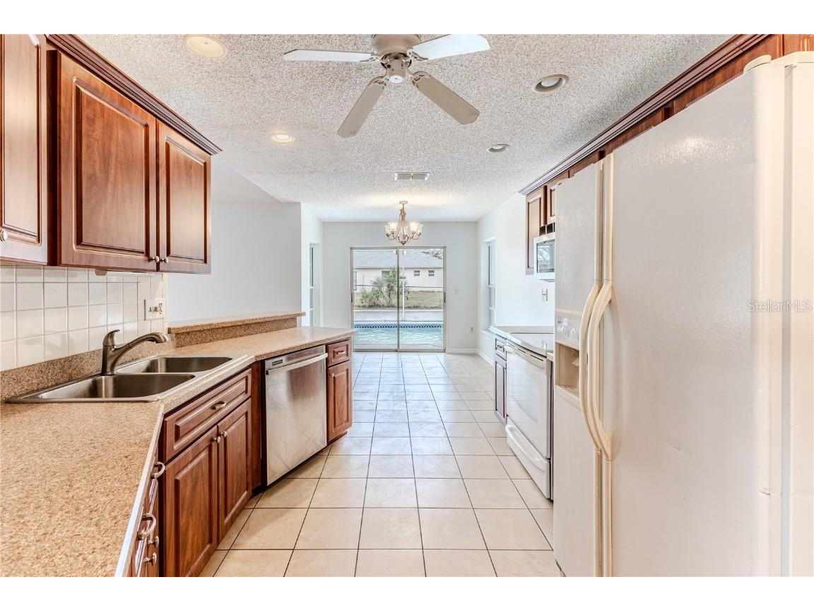 2489 Amherst Avenue Spring Hill FL 34609 W7880478 image19