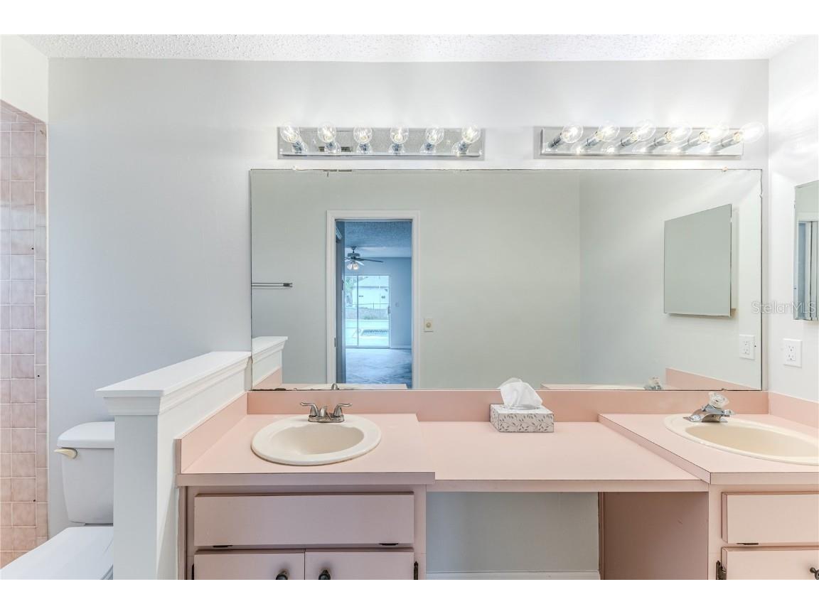 2489 Amherst Avenue Spring Hill FL 34609 W7880478 image27