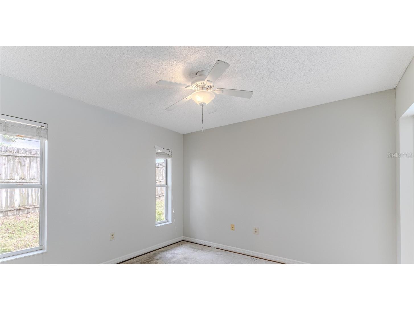 2489 Amherst Avenue Spring Hill FL 34609 W7880478 image30