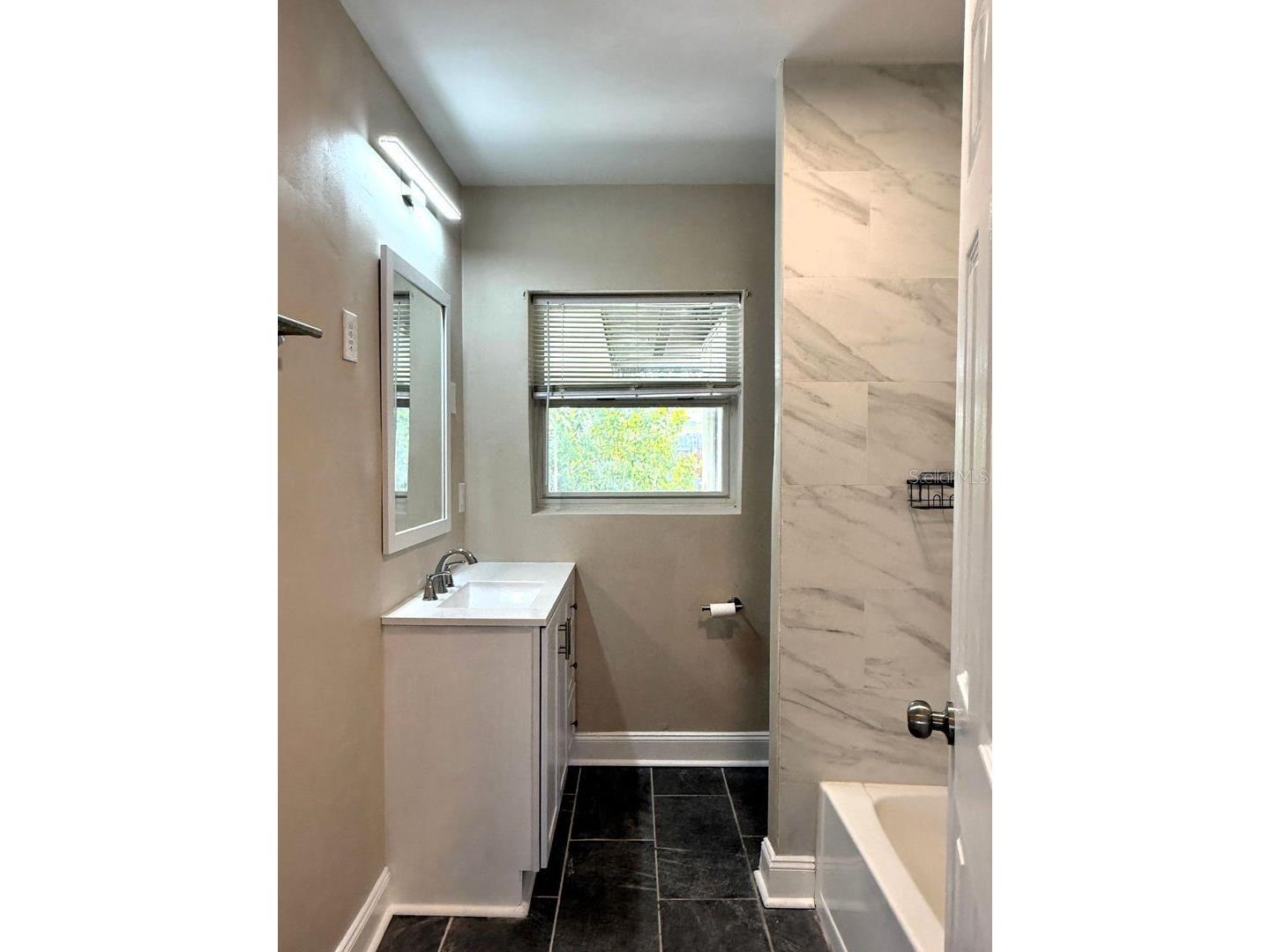 2489 Del Rio Way Dunedin FL 34698 TB8501155 image15