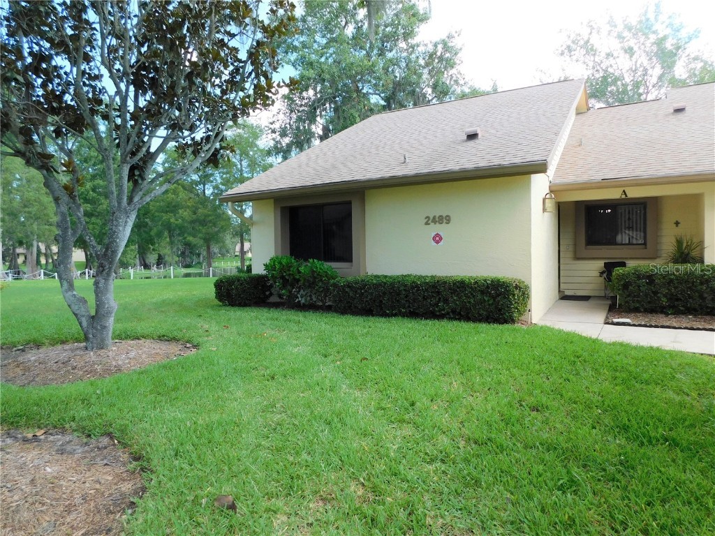 2489 Oakleaf Lane #21A Clearwater FL 33763 U8214656 image1