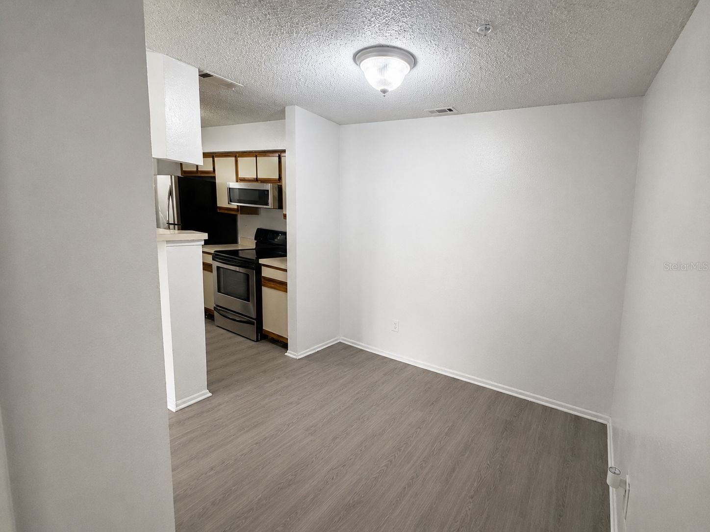 249 Afton Square #107 Altamonte Springs FL 32714 O6398905 image3