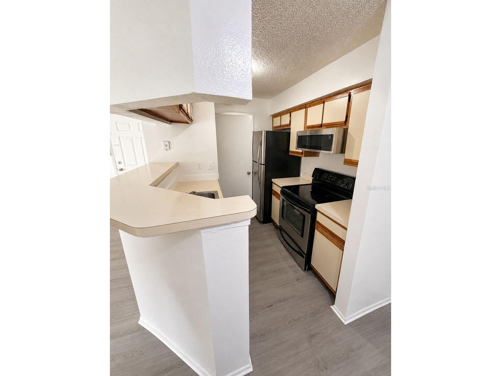 249 Afton Square #107 Altamonte Springs FL 32714 O6398905 image4