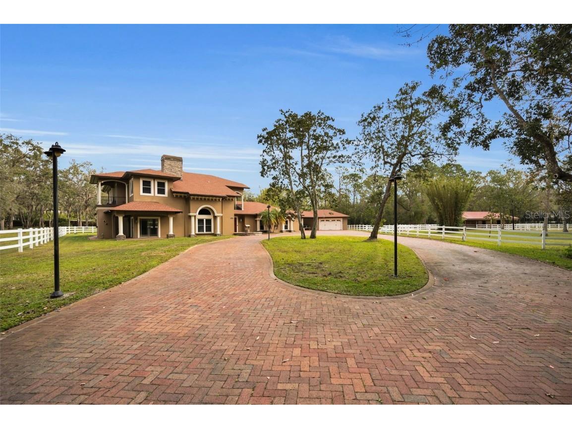 249 Dogwood Trace Tarpon Springs FL 34688 TB8337103 image1