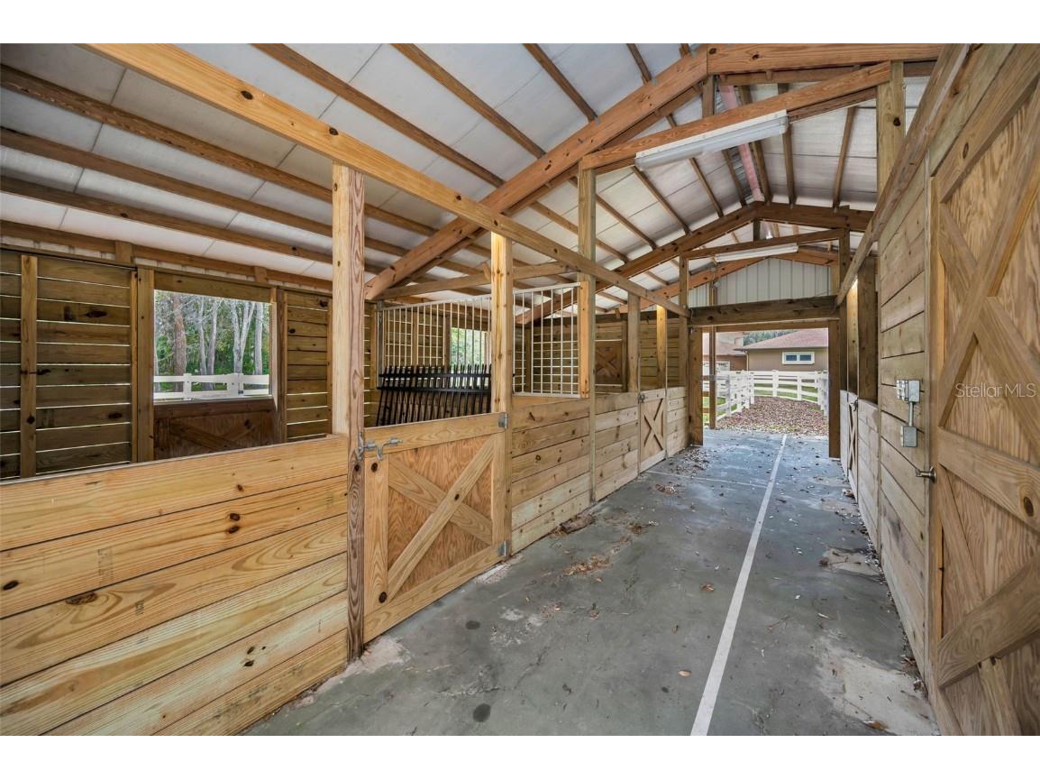 249 Dogwood Trace Tarpon Springs FL 34688 TB8337103 image77