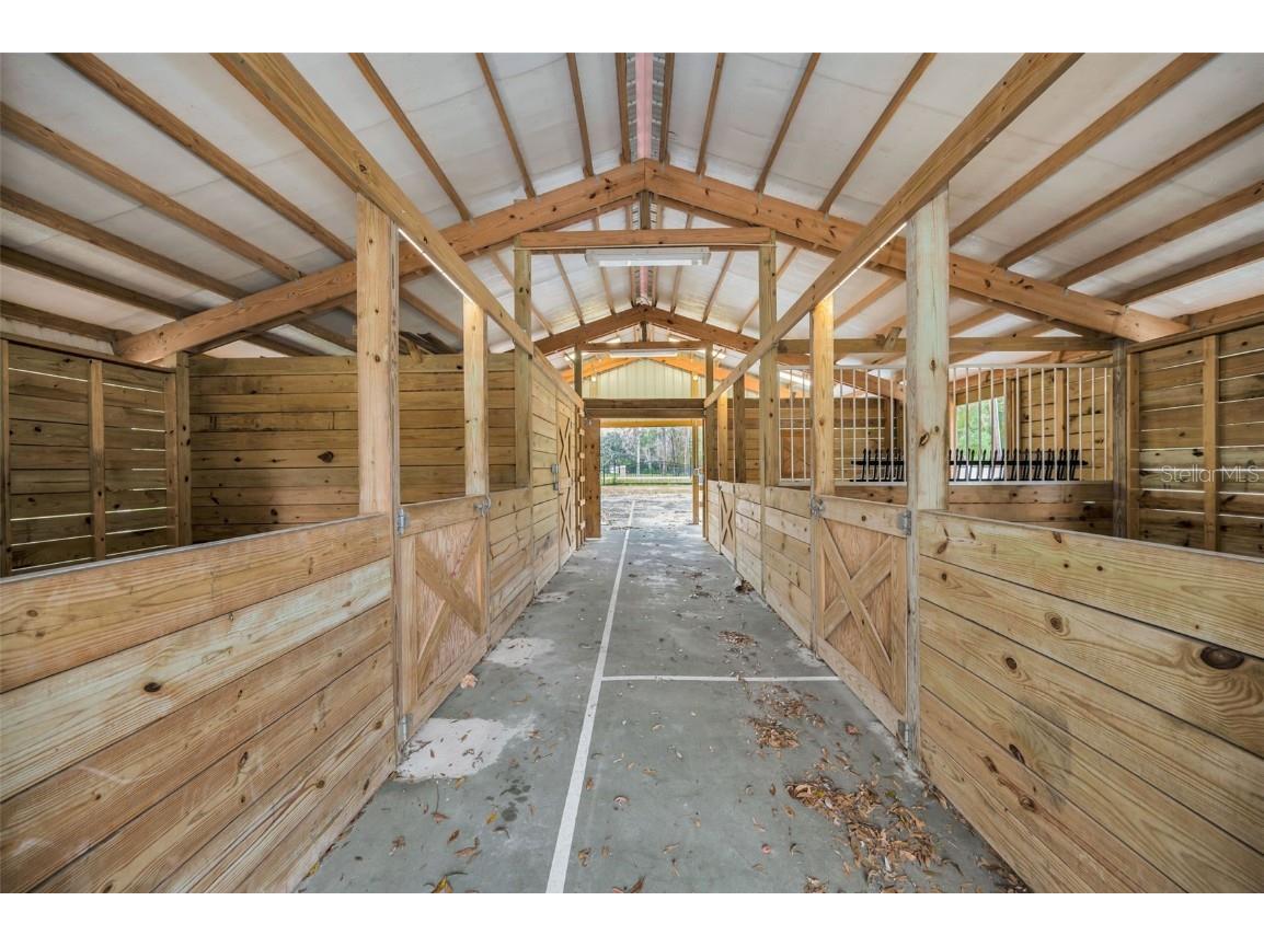 249 Dogwood Trace Tarpon Springs FL 34688 TB8337103 image83