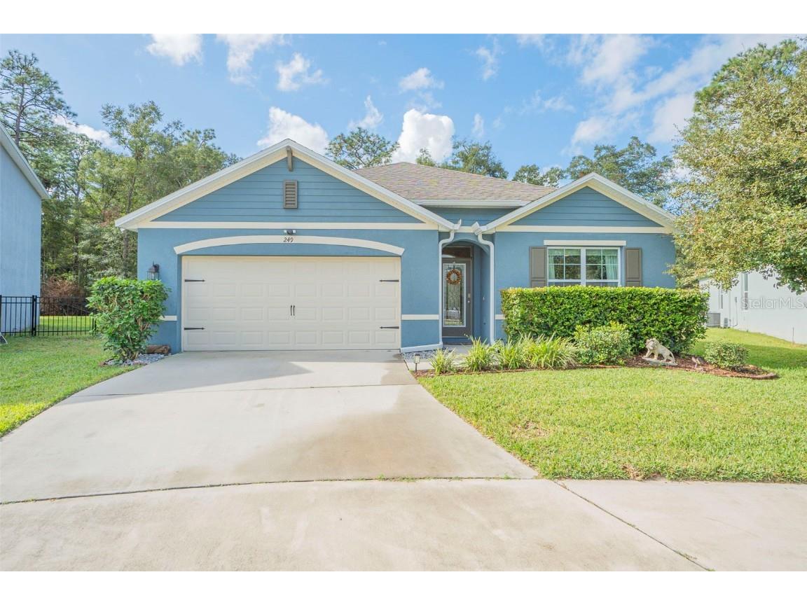 249 Meghan Circle Deland FL 32724 V4939030 image1