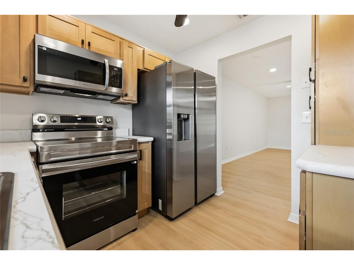 249 N Hill Avenue #30 Deland FL 32724 V4946364 image11