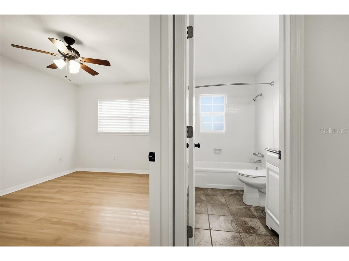 249 N Hill Avenue #30 Deland FL 32724 V4946364 image13