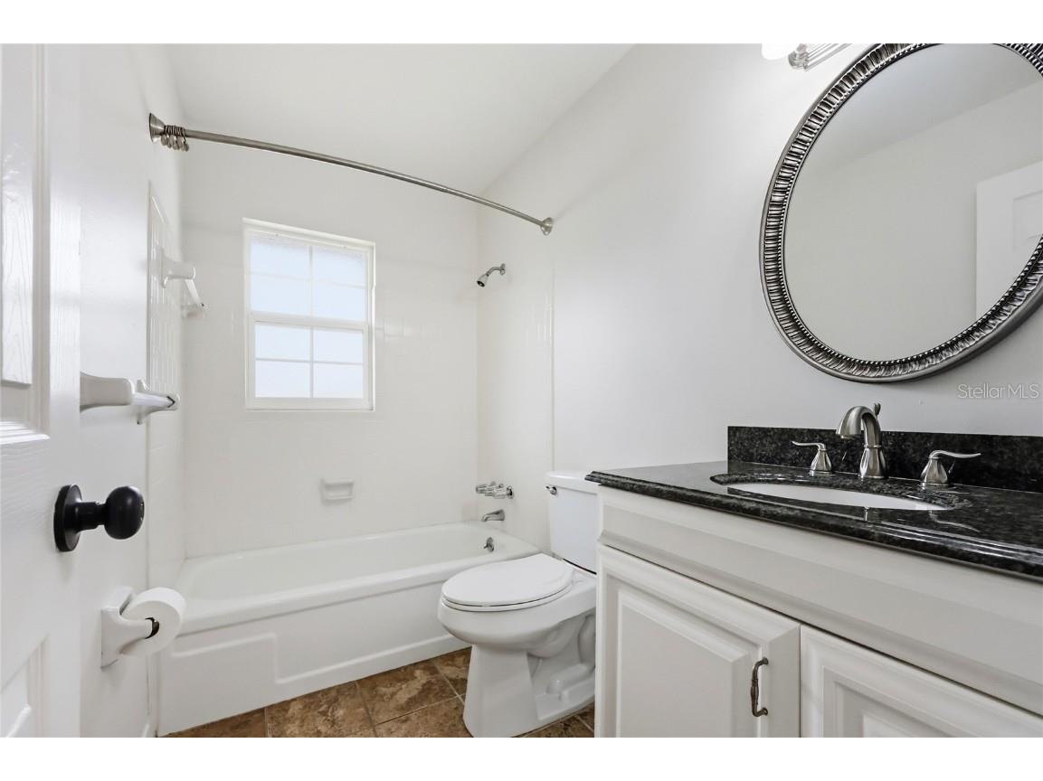 249 N Hill Avenue #30 Deland FL 32724 V4946364 image14