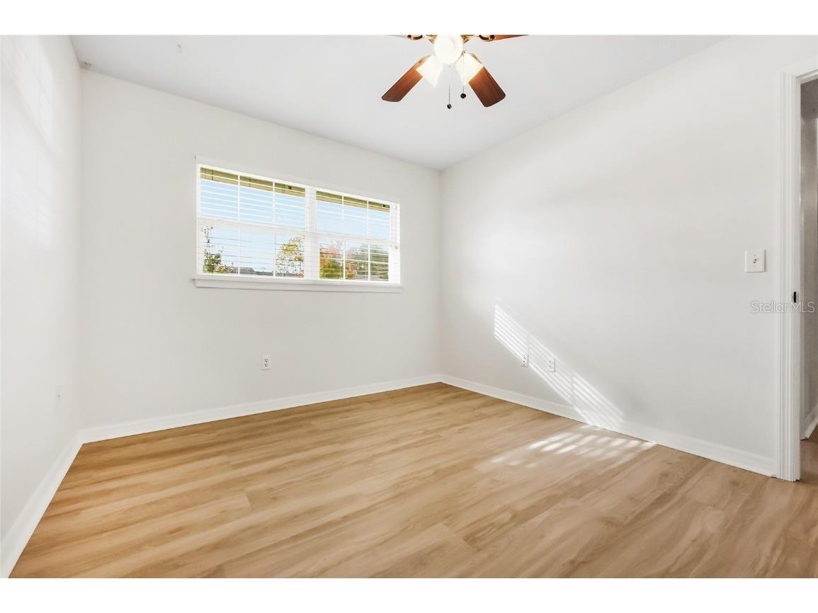 249 N Hill Avenue #30 Deland FL 32724 V4946364 image16