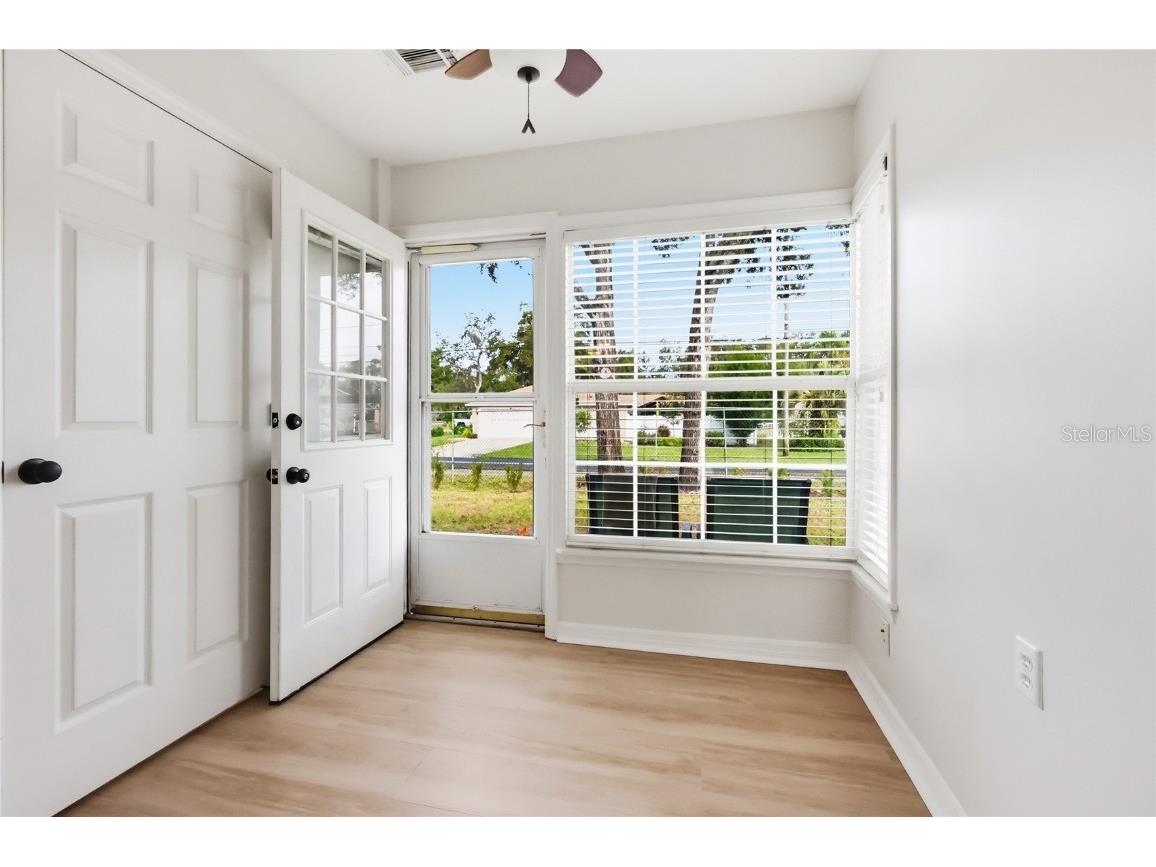 249 N Hill Avenue #30 Deland FL 32724 V4946364 image6