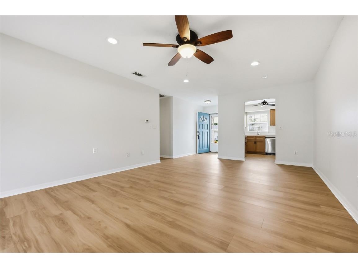 249 N Hill Avenue #30 Deland FL 32724 V4946364 image8