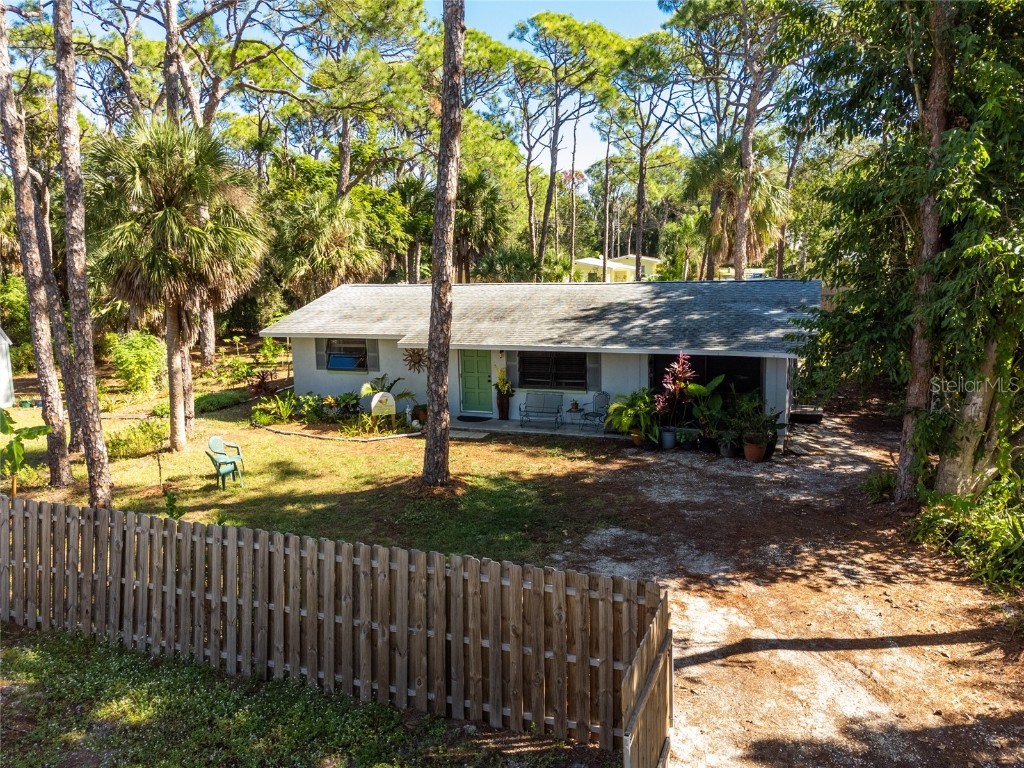 249 Old Englewood Road Englewood FL 34223 D6133451 image1