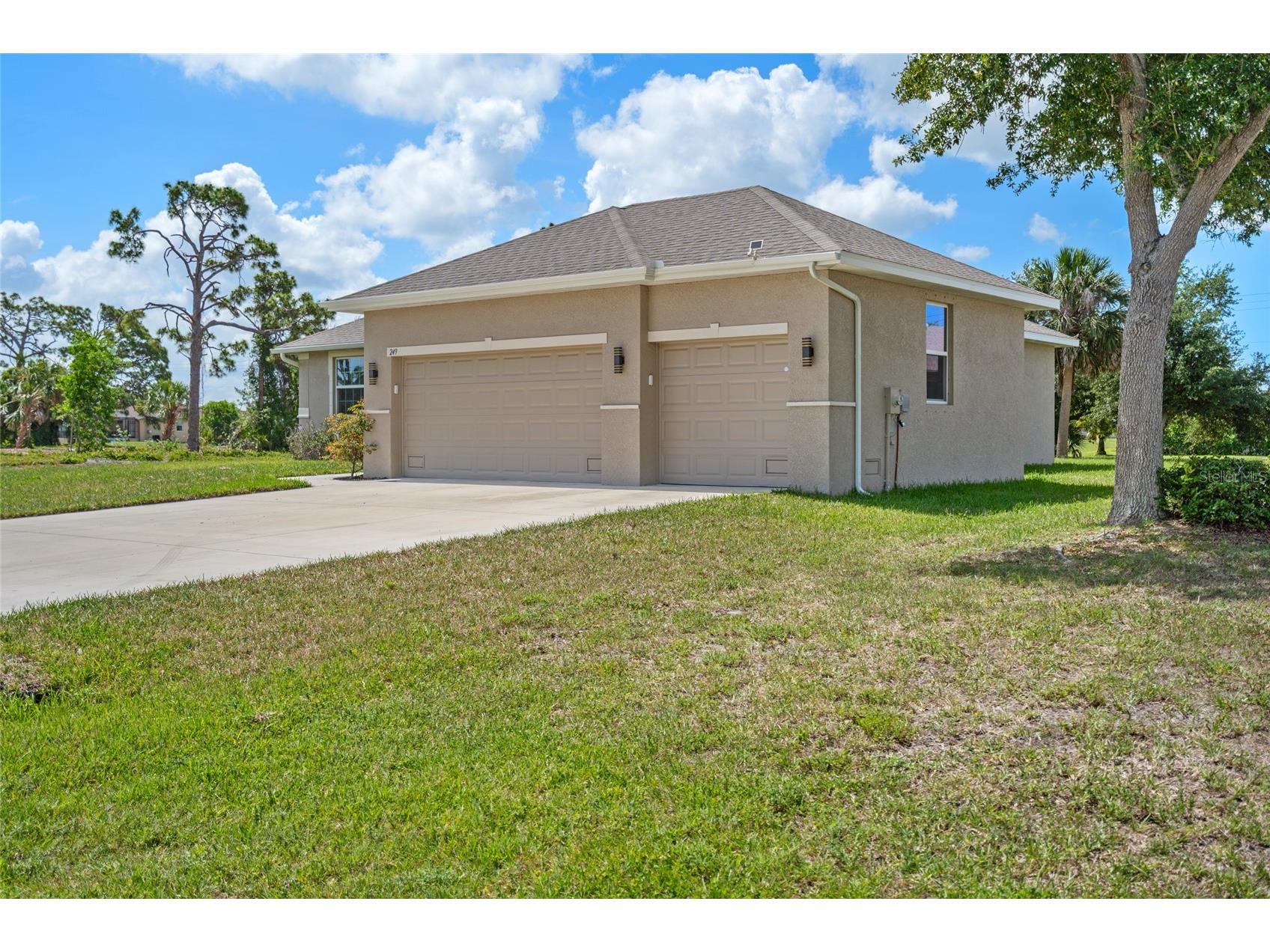 249 Rotonda Boulevard W Rotonda West FL 33947 C7526958 image13