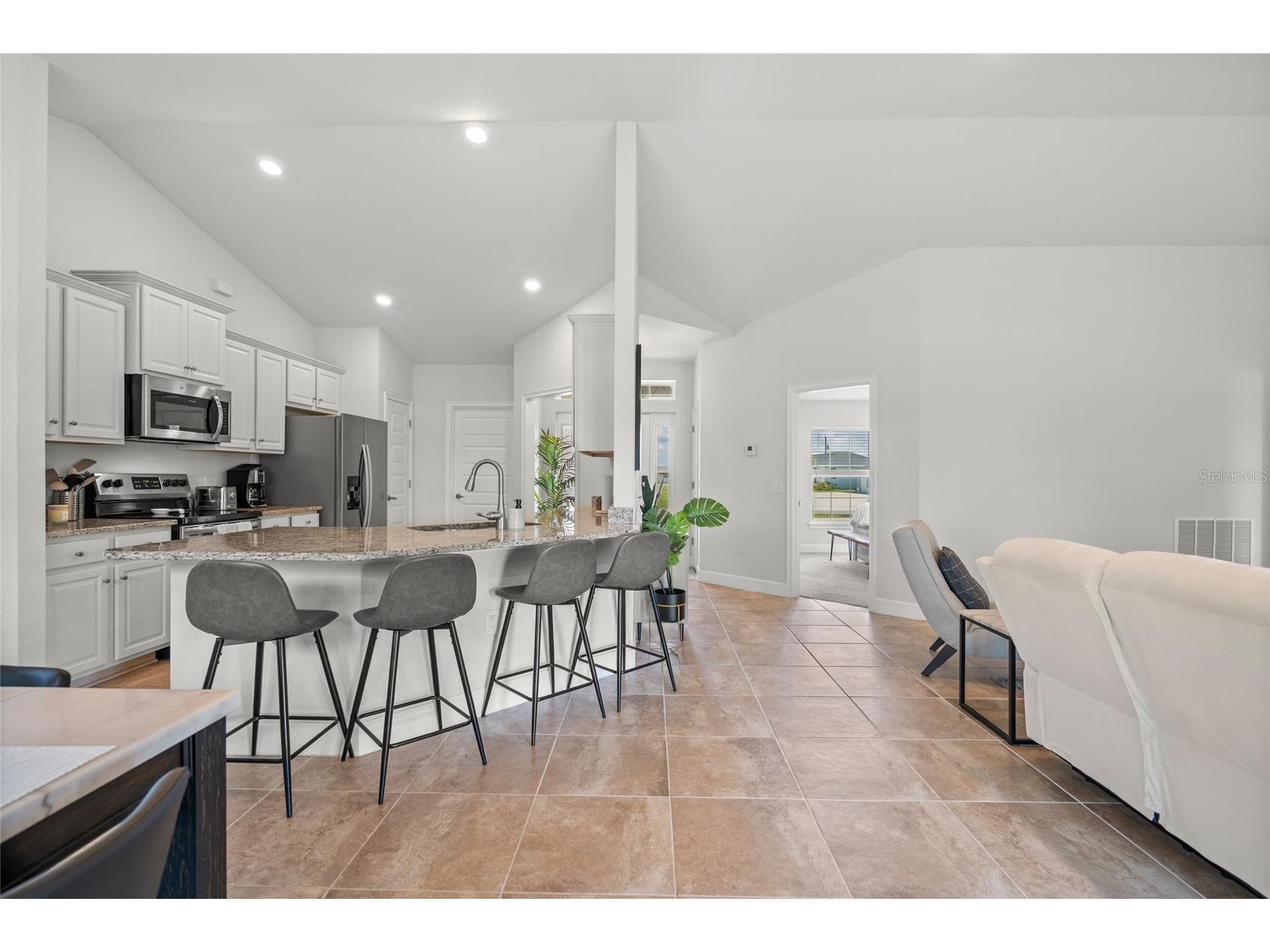 249 Rotonda Boulevard W Rotonda West FL 33947 C7526958 image17