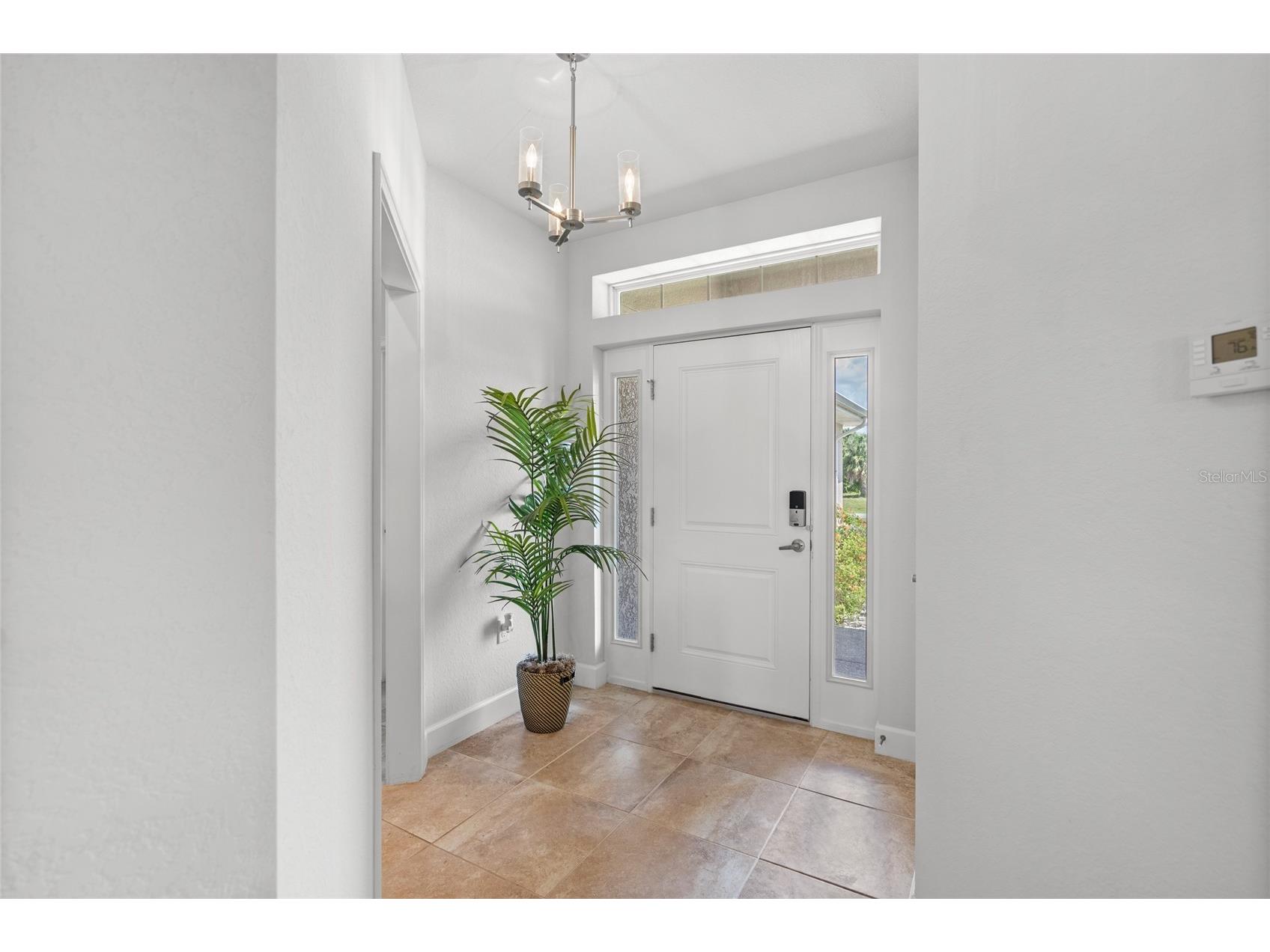 249 Rotonda Boulevard W Rotonda West FL 33947 C7526958 image4