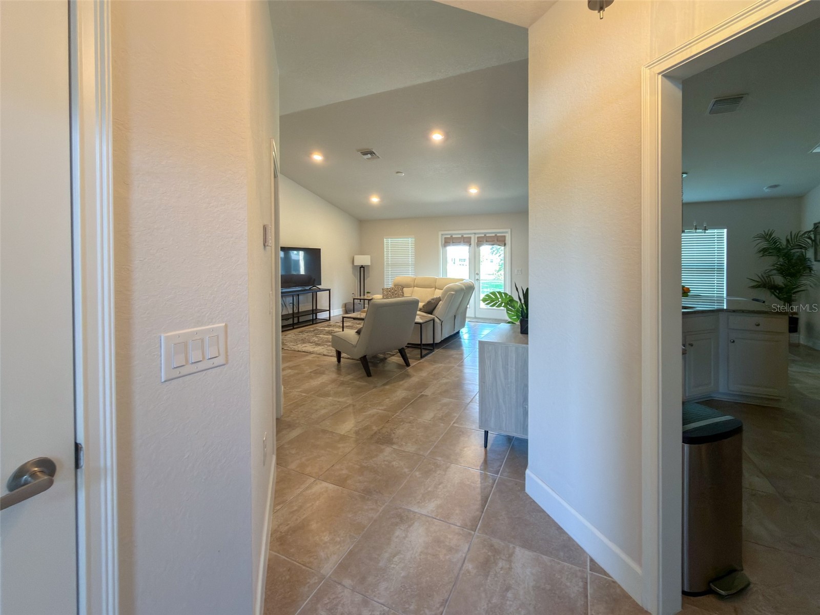 249 Rotonda Boulevard W Rotonda West FL 33947 C7526962 image12