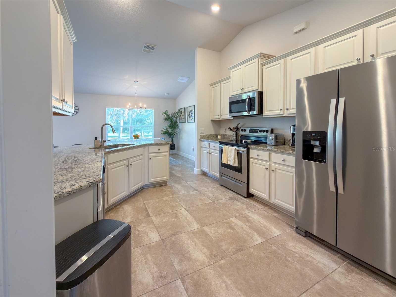249 Rotonda Boulevard W Rotonda West FL 33947 C7526962 image6