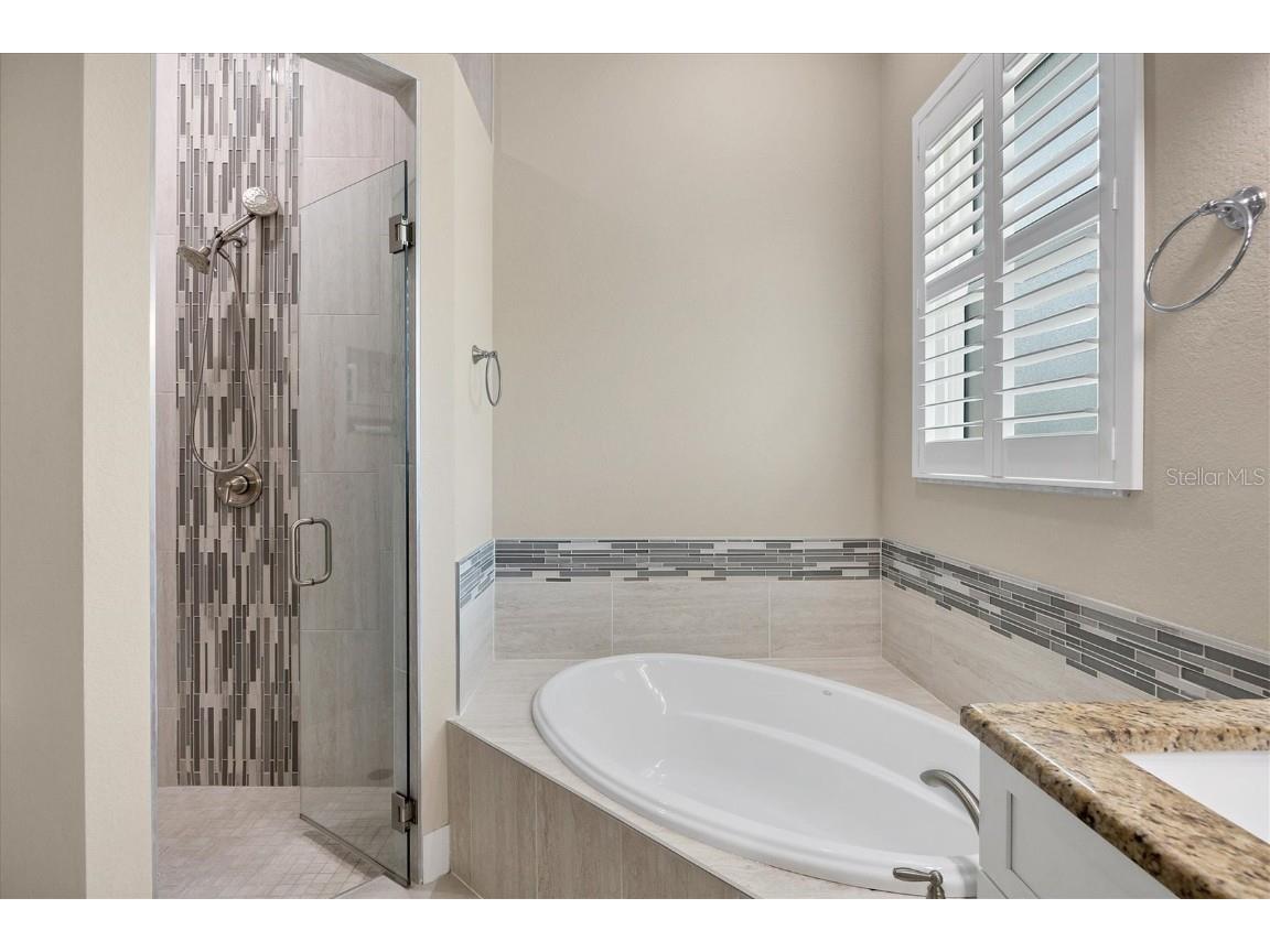 249 Rotonda Cir Rotonda West FL 33947 - ROTONDA RIVER D6138179 image25