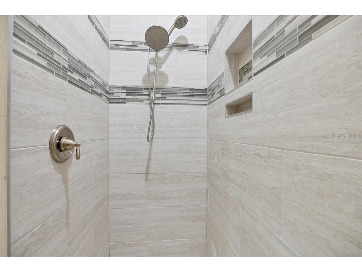 249 Rotonda Cir Rotonda West FL 33947 - ROTONDA RIVER D6138179 image34