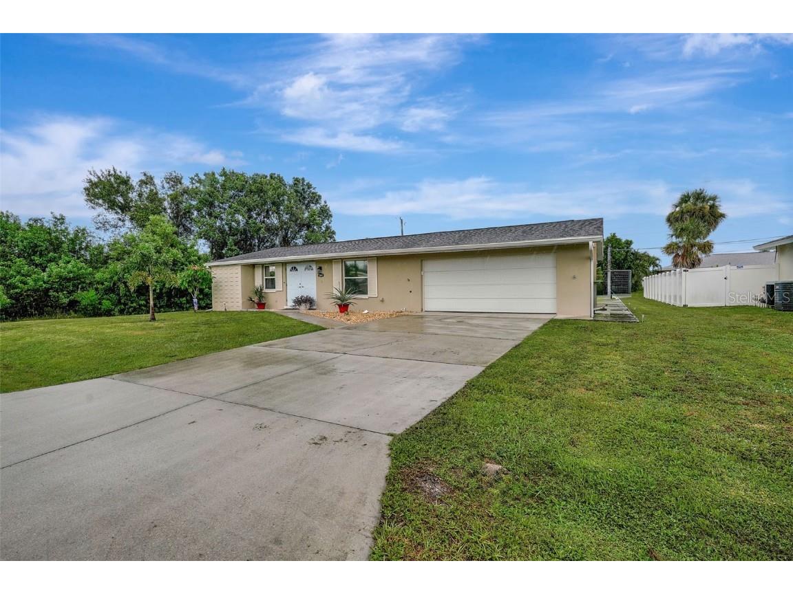 249 Seminole Boulevard NW Port Charlotte FL 33952 A4661925 image1