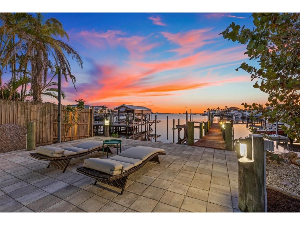 249 Shore Drive Palm Harbor FL 34683 TB8355495 image1