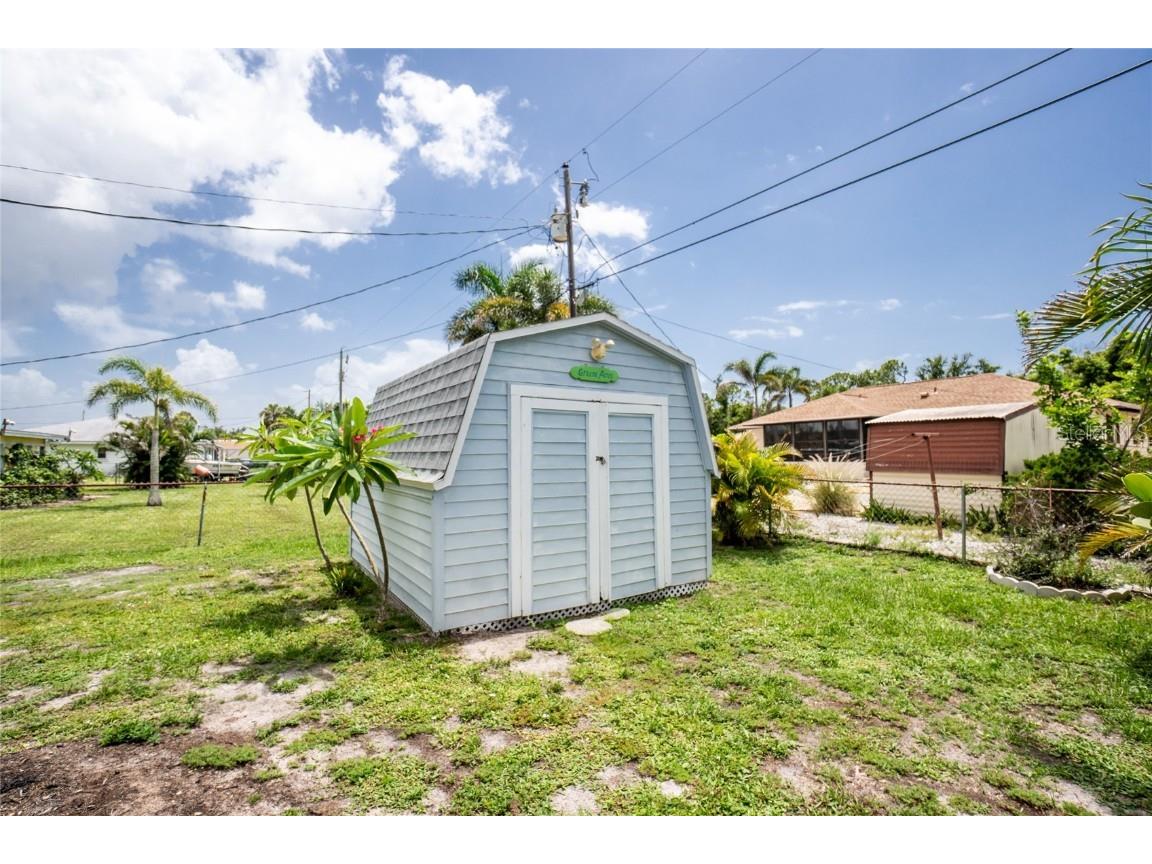 2490 10th Street Englewood FL 34224 - OYSTER CREEK D6143161 image35