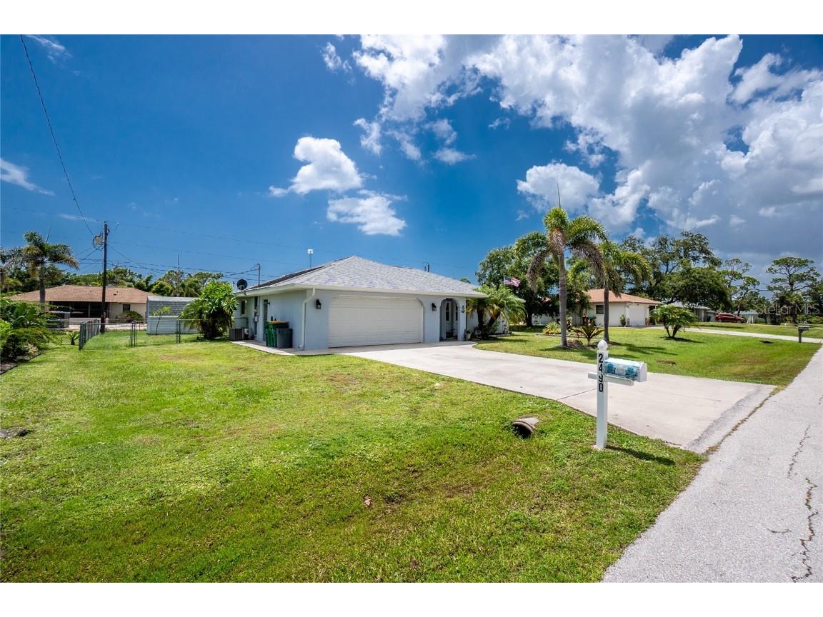 2490 10th Street Englewood FL 34224 - OYSTER CREEK D6143161 image36