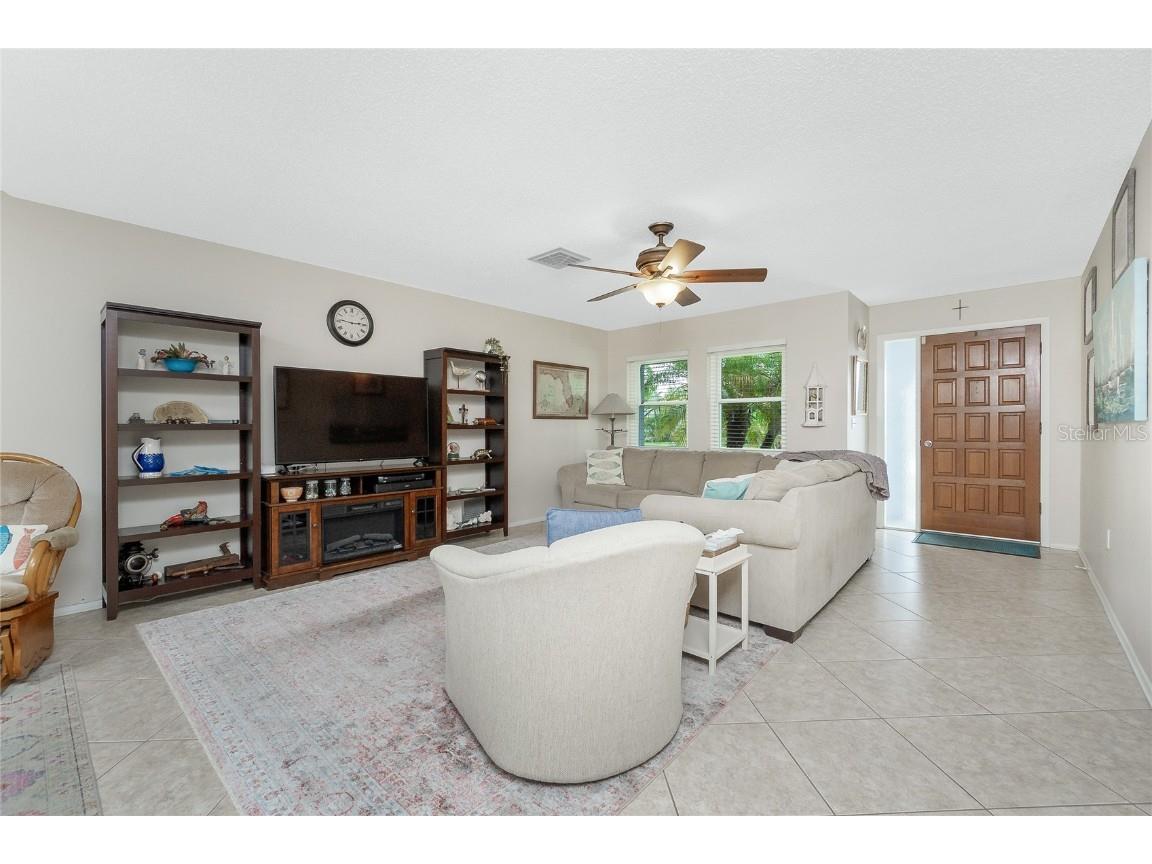 2490 10th Street Englewood FL 34224 - OYSTER CREEK D6143161 image4