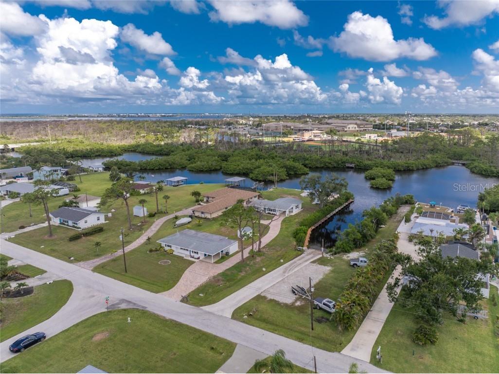 2490 10th Street Englewood FL 34224 - OYSTER CREEK D6143161 image49