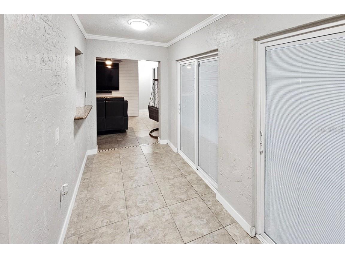 2490 Huffton Circle Sarasota FL 34235 A4675298 image12