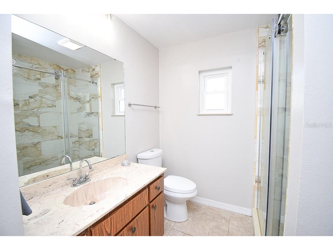 2490 Huffton Circle Sarasota FL 34235 A4675298 image24