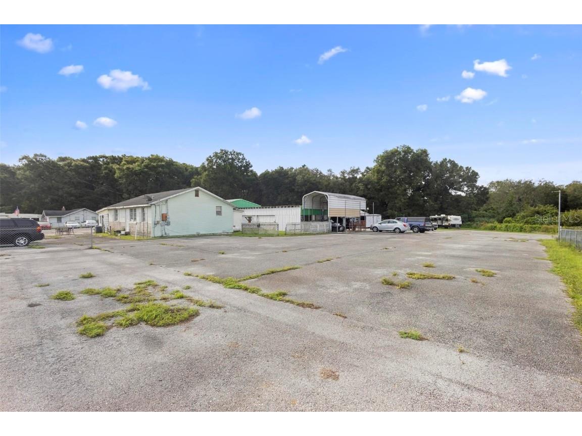 2490 N Woodland Boulevard Deland FL 32720 V4939383 image14