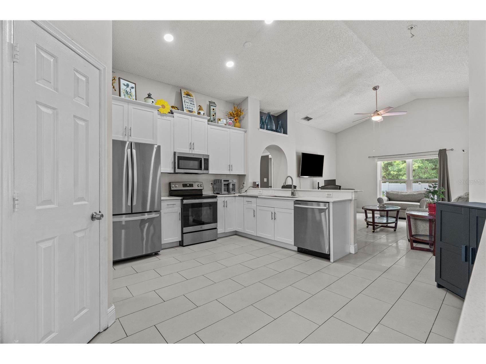 2490 Shelby Circle Kissimmee FL 34743 O6406294 image14
