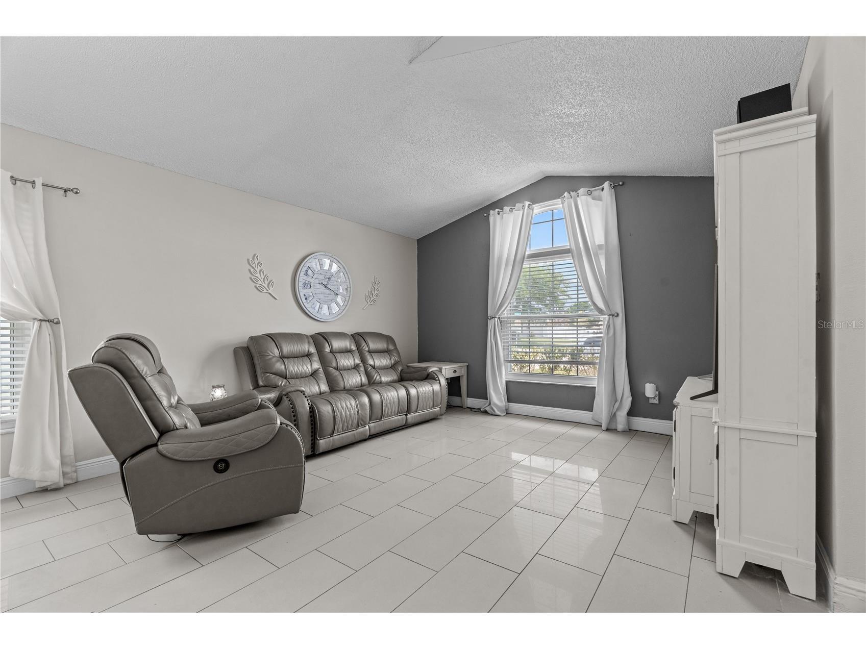 2490 Shelby Circle Kissimmee FL 34743 O6406294 image5